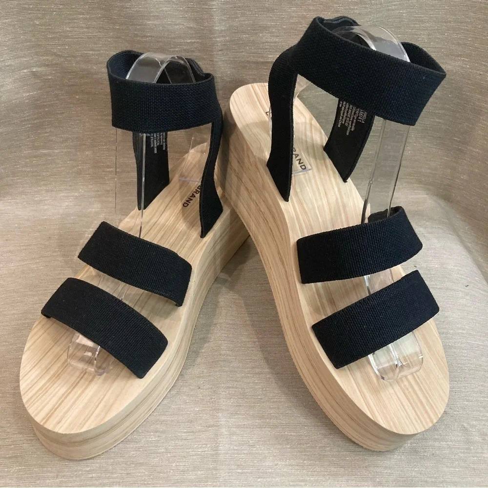 LUCKY BRAND Sz 9.5 Samella Platform Sole Elasticized Straps Slip On Sandals NEW